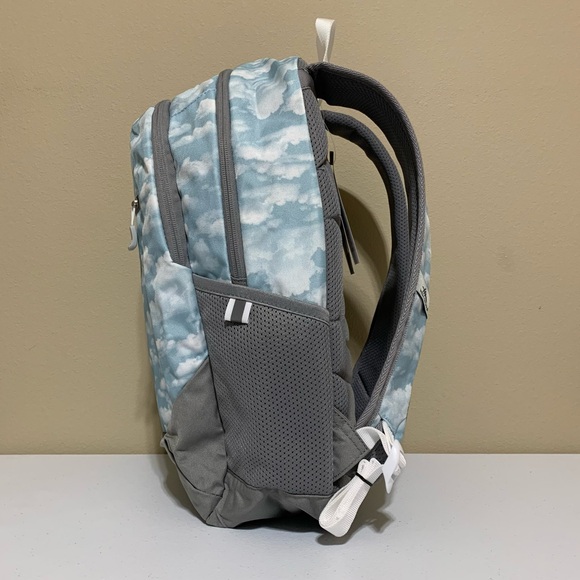 High Sierra Outburst 2.0 Clouds Backpack-NWT - Picture 4 of 12